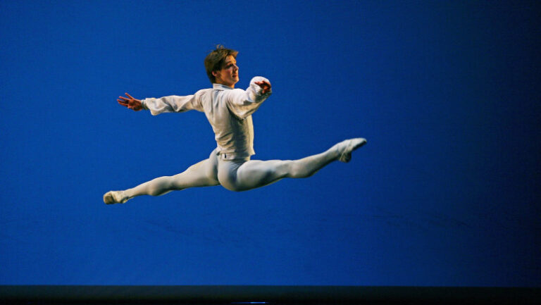 _Tragic Loss_ Celebrated Russian Ballet Dancer Vladimir Shklyarov Dies at 39_